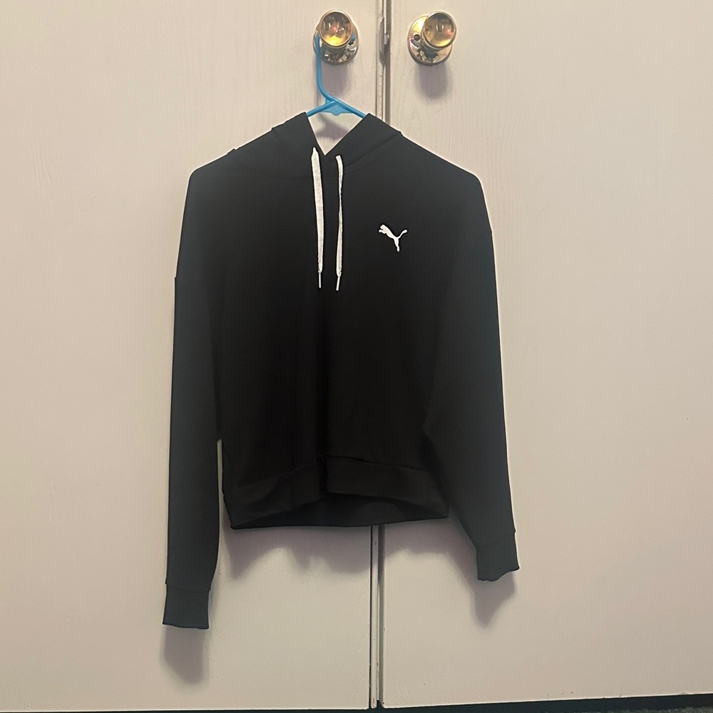 Puma Black Crop Top Jacket 🖤🤍